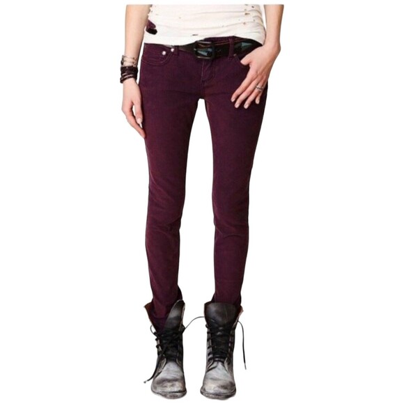 FREE PEOPLE Corduroy Skinny Leg Pants Jeans Women's Size 26 Stretch Burgundy Red - Picture 1 of 9